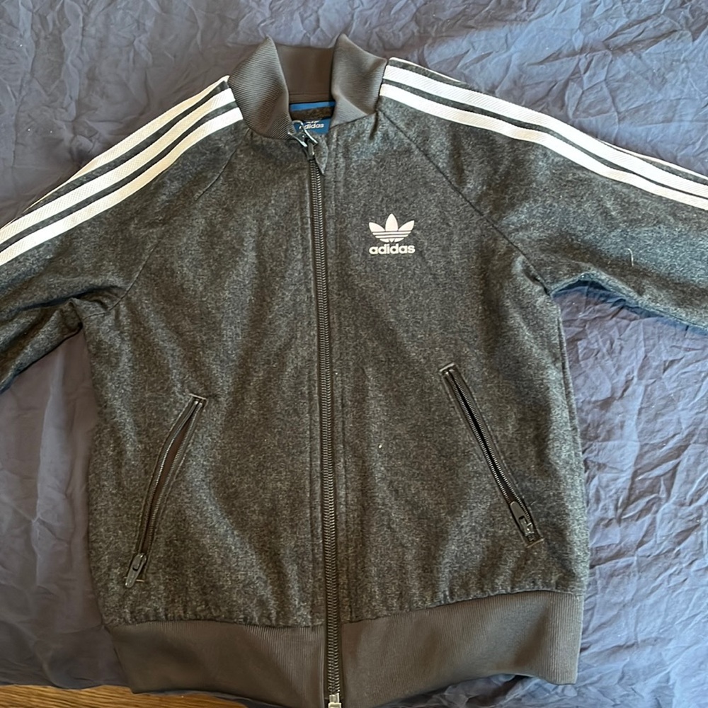 Grey and white stripes zip up Adidas track jacket with zippered pockets 2-3 yrs